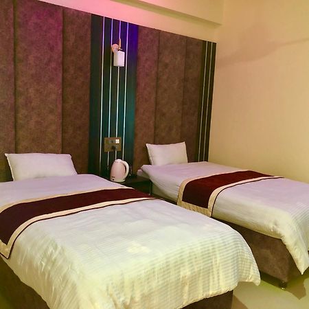 Hotel Hot Pot, Dhangadhi Экстерьер фото